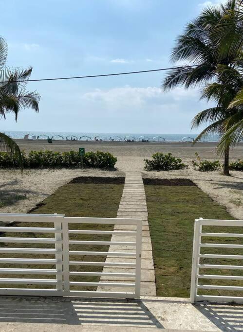 Apartamento En Vista A La Bahia * Cartagena